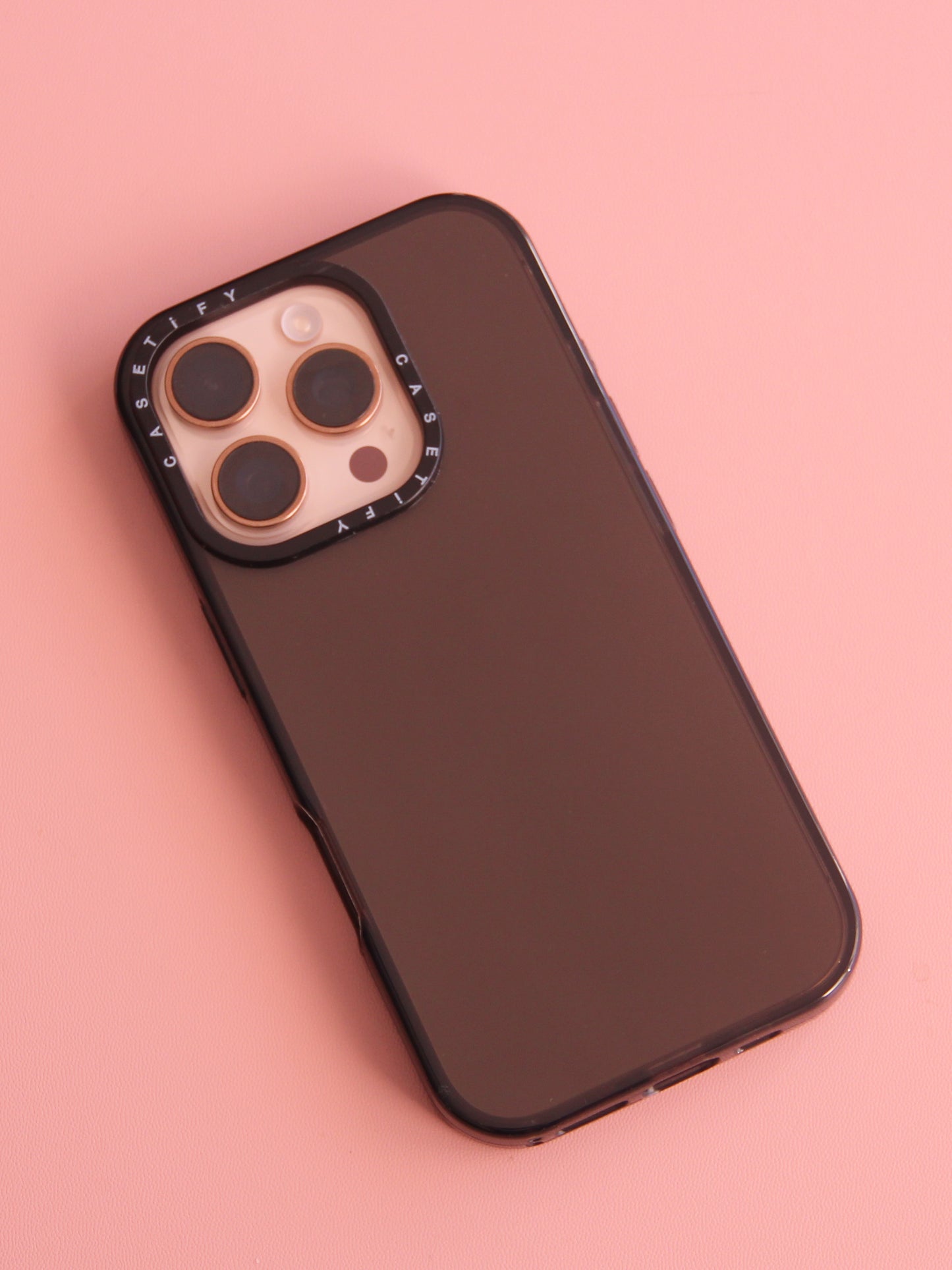 Casetify Transparente Negra