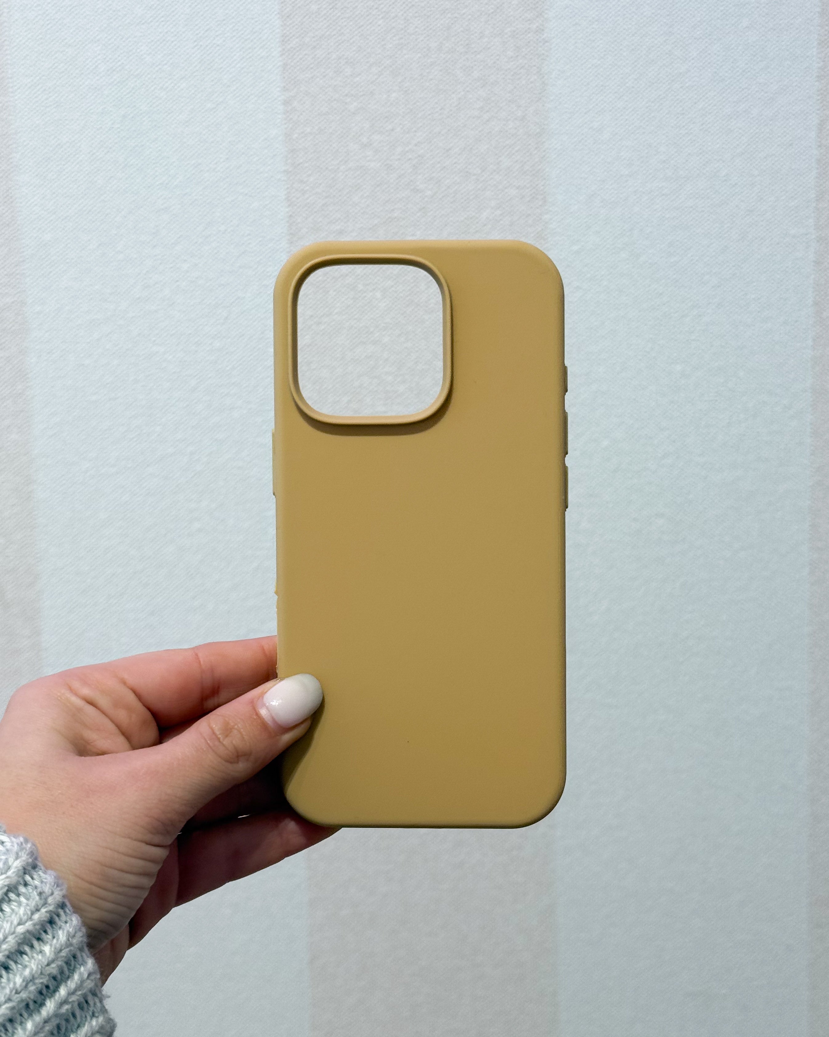 Silicone Case Camel