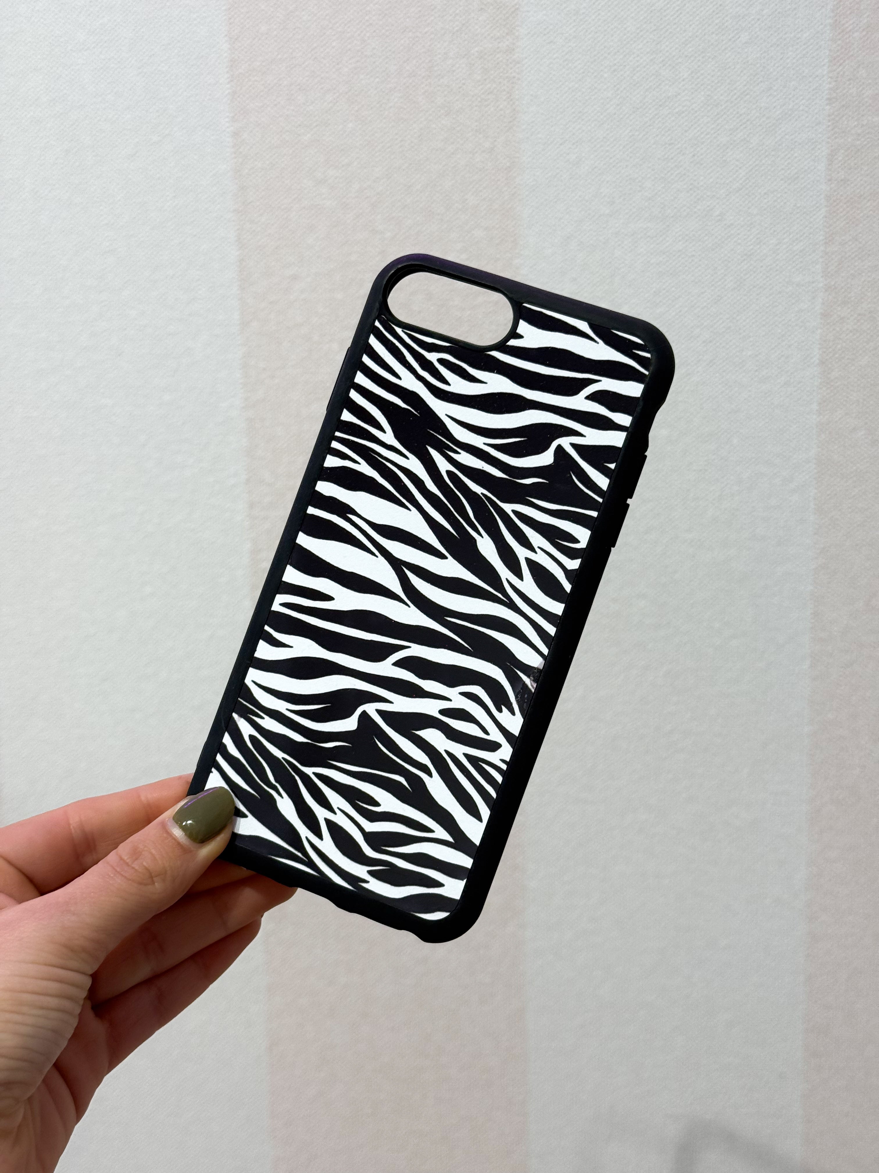 Case Zebra