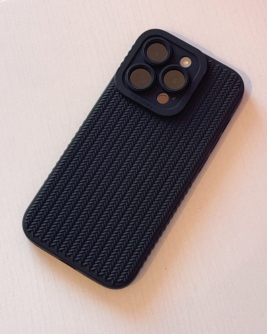Case Texturada Trenzada Black