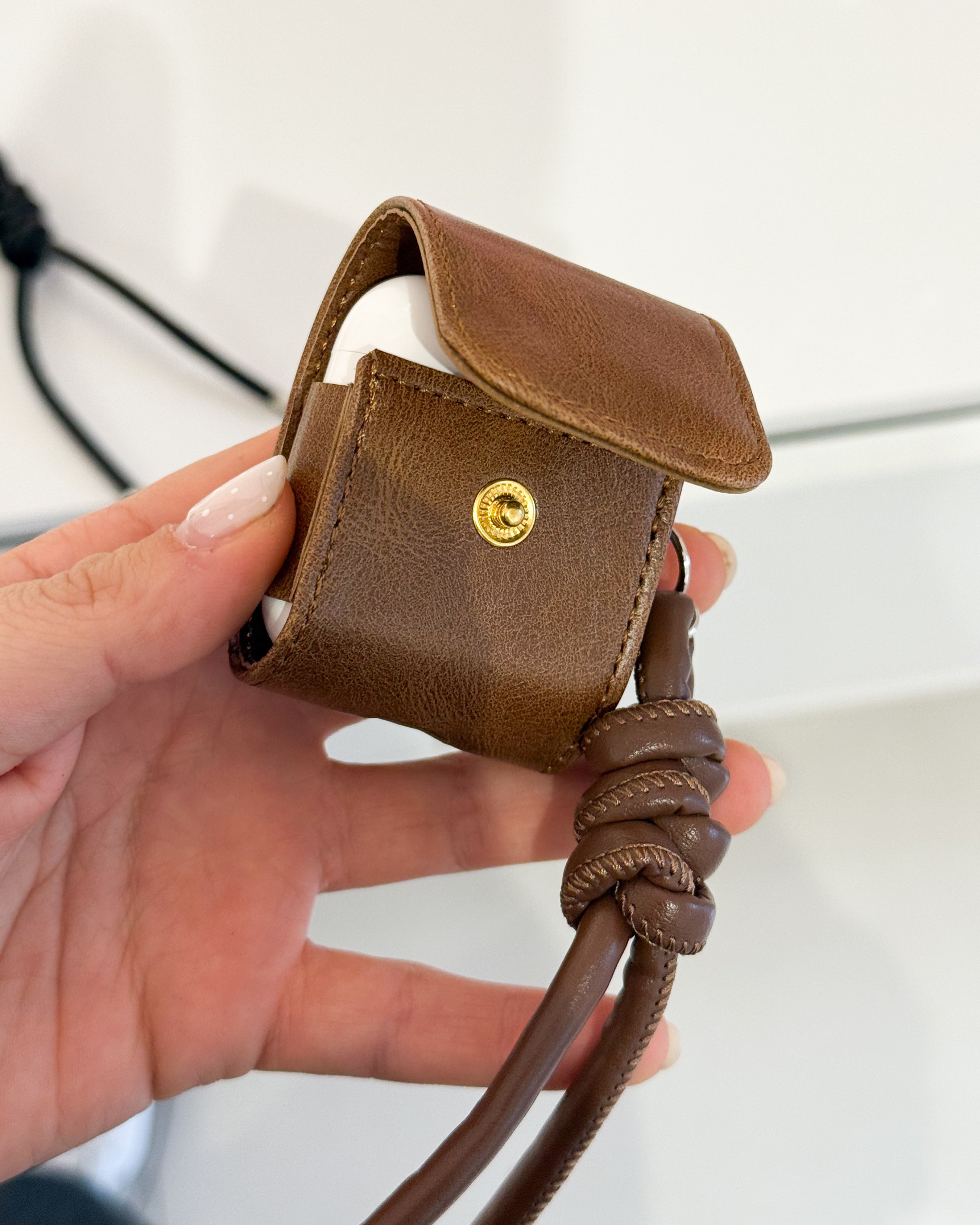 Case AirPods Eco Cuero / Marrón