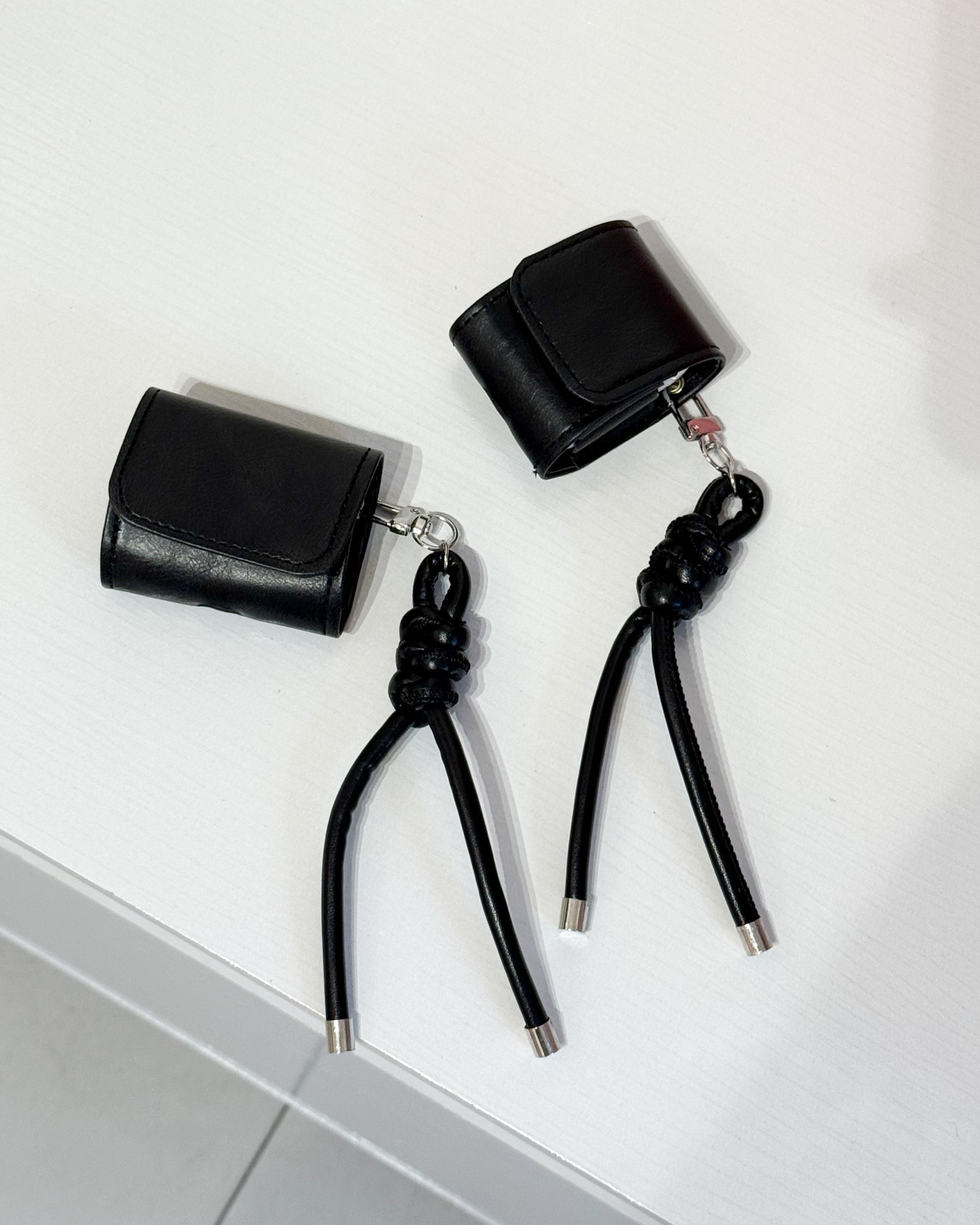 Case AirPods Eco Cuero / Negro