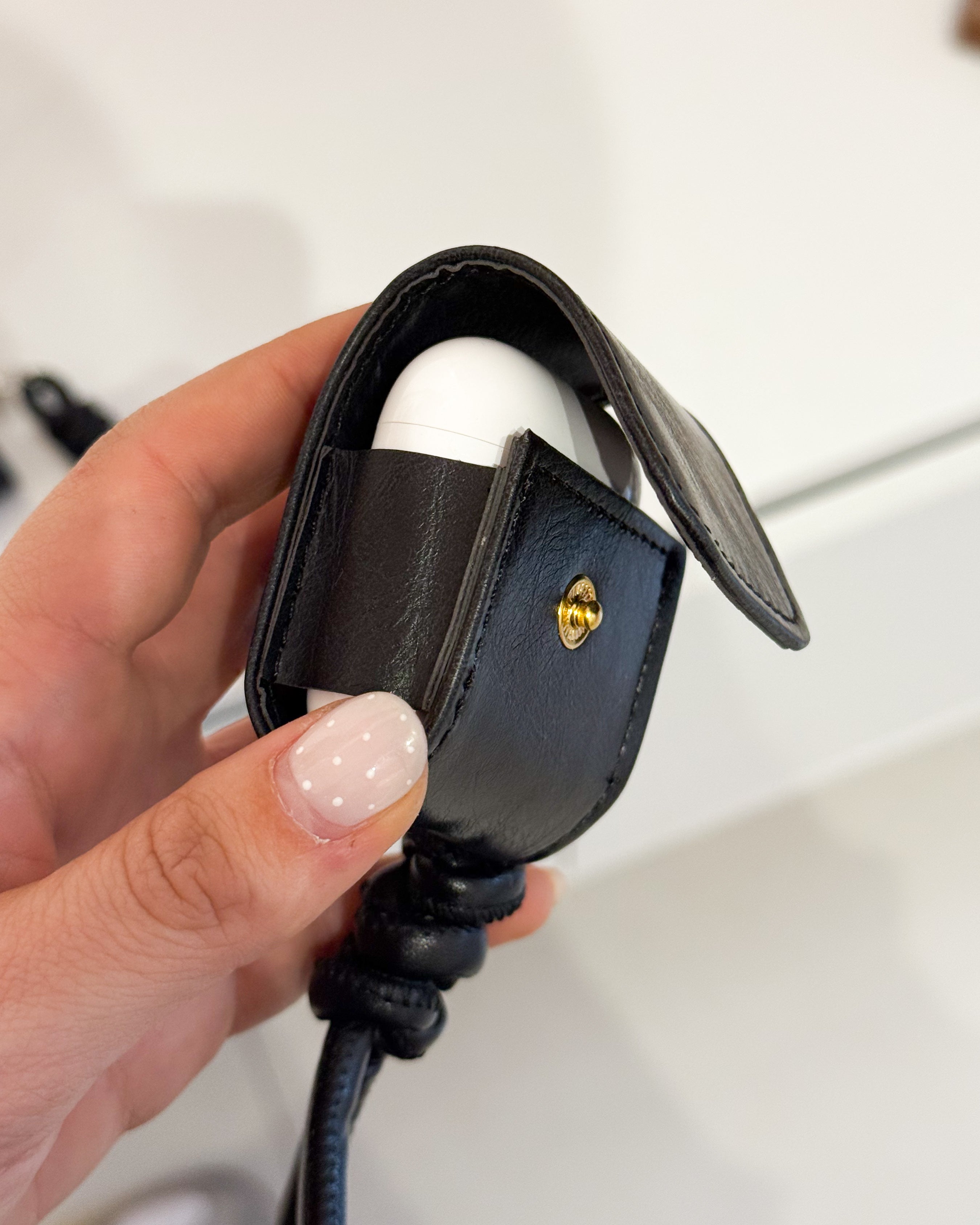 Case AirPods Eco Cuero / Negro