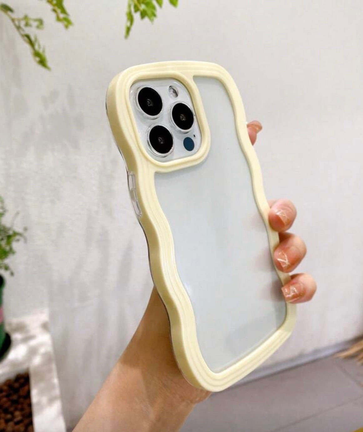 Case Curvy - Amarillo Pastel