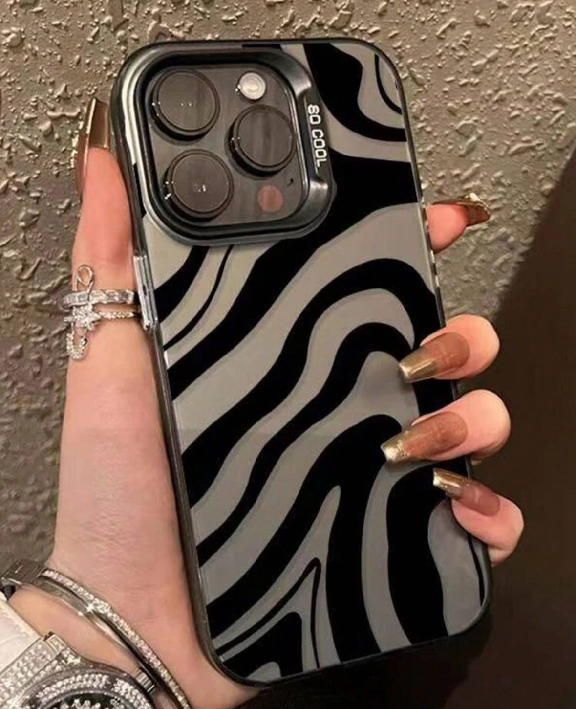 Case Black Swirl