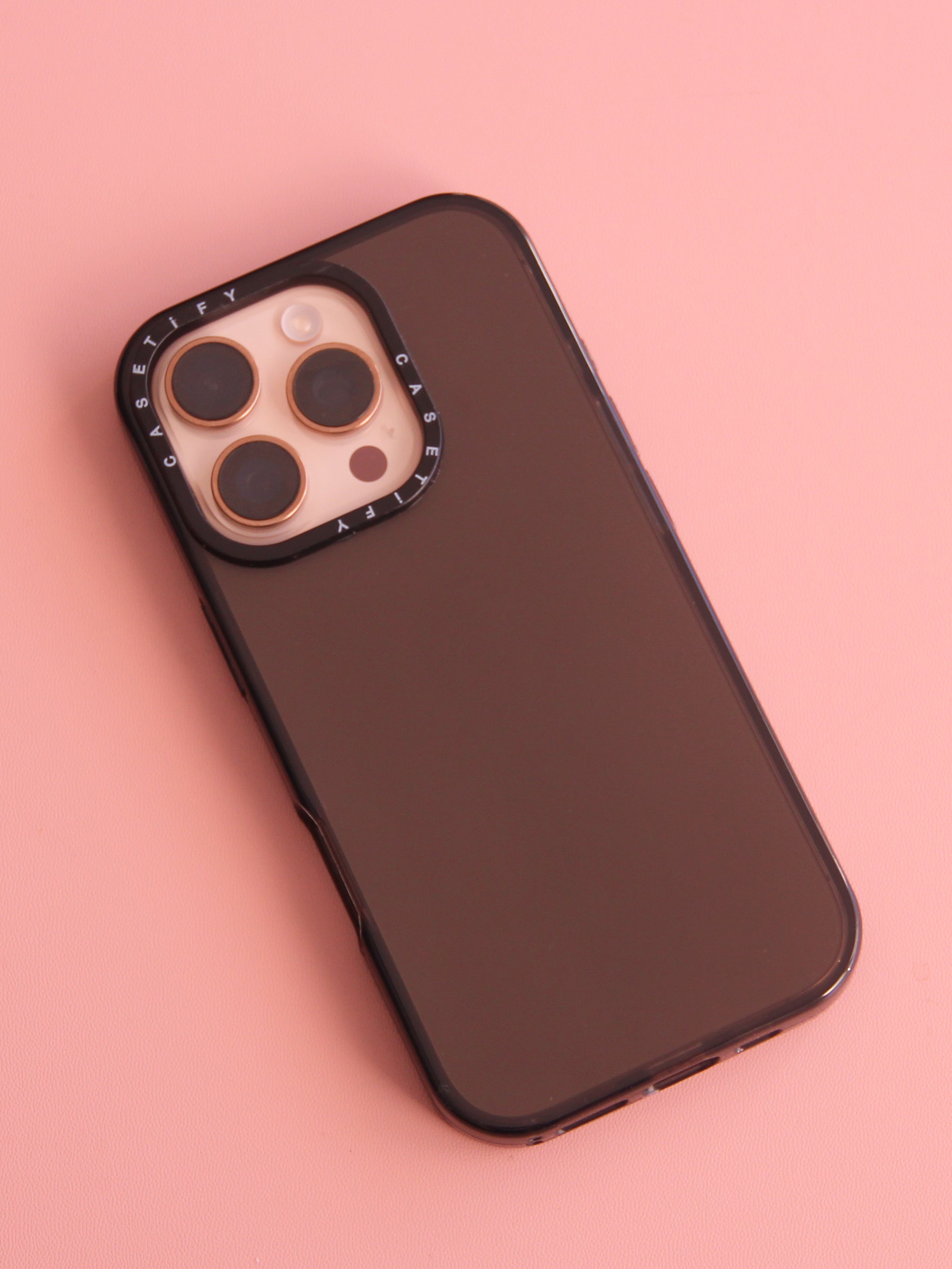 Casetify Transparente Negra